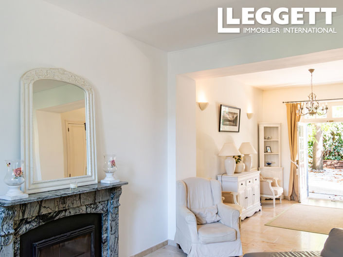 Image No.4-6 Bed House for sale