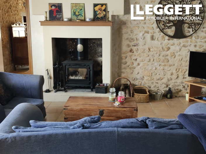 Image No.9-3 Bed House for sale