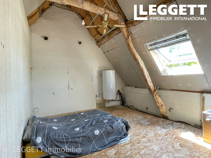 Image No.8-4 Bed House for sale