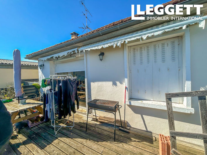 Image No.6-4 Bed Commercial for sale