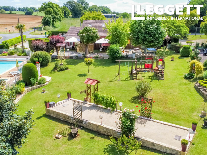 Image No.3-8 Bed House for sale