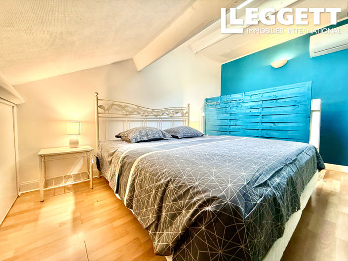 Image No.9-8 Bed House for sale