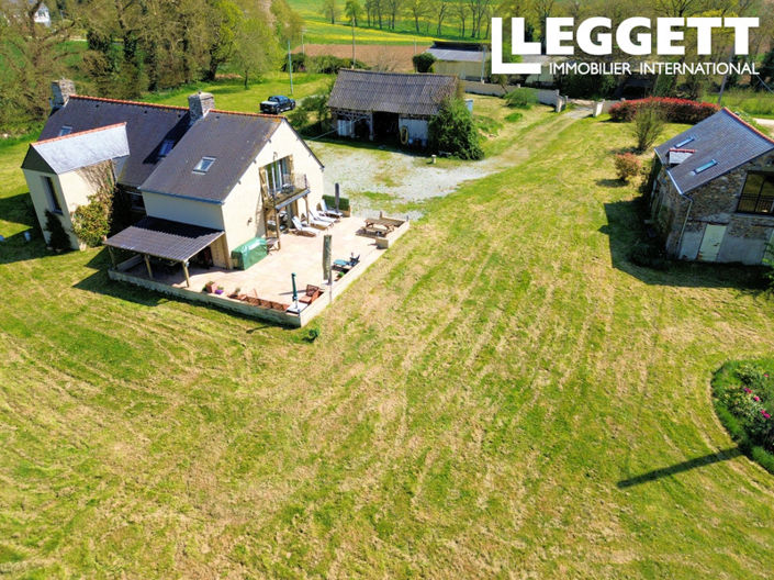 Image No.8-3 Bed House for sale