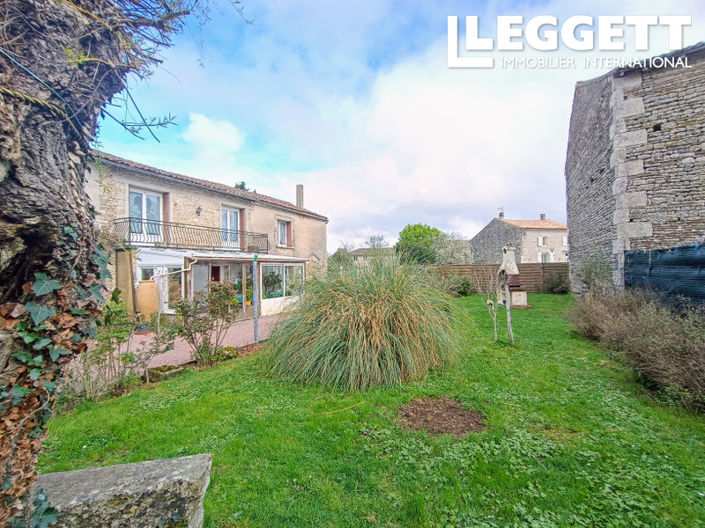 Image No.10-Maison de 6 chambres à vendre à Paizay-Naudouin-Embourie