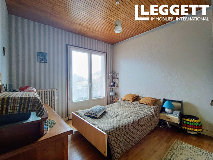 Image No.8-Maison de 6 chambres à vendre à Paizay-Naudouin-Embourie