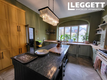 ahr0chm6ly9jzg4uagvzdglhlmltbw8vaw1hz2uvvevom