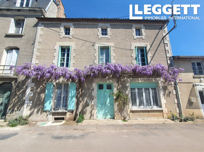 Image No.2-Maison de 4 chambres à vendre à Javerlhac-et-la-Chapelle-Saint-Robert