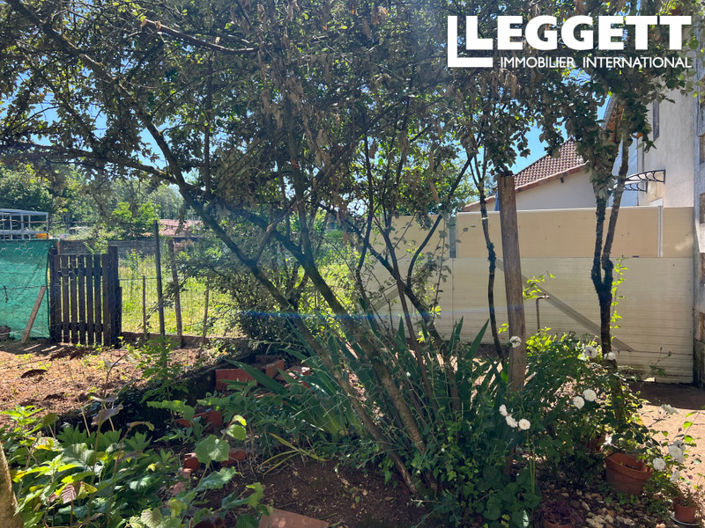 Image No.3-Maison de 4 chambres à vendre à Javerlhac-et-la-Chapelle-Saint-Robert