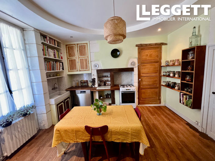 Image No.8-Maison de 4 chambres à vendre à Javerlhac-et-la-Chapelle-Saint-Robert