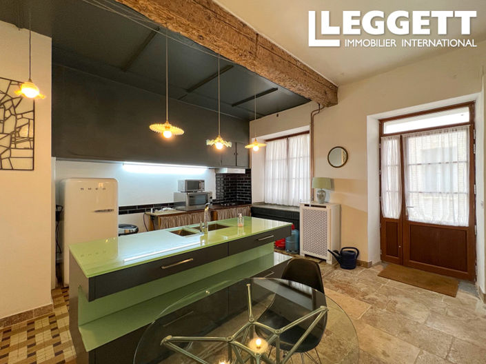 Image No.9-5 Bed House for sale