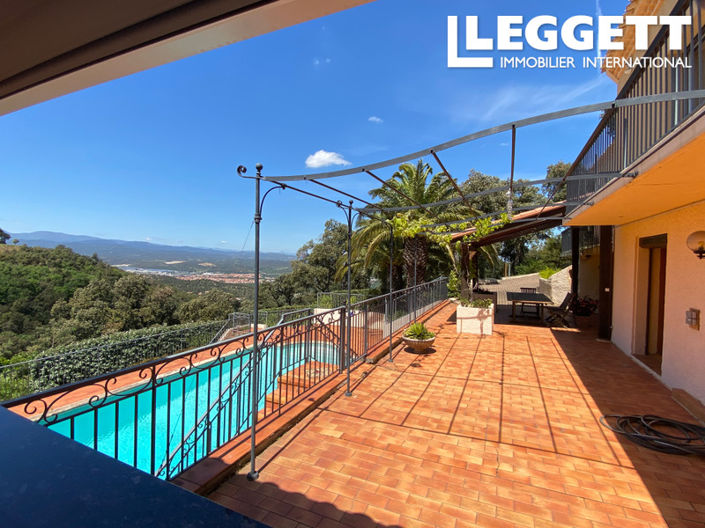 Image No.2-5 Bed House for sale