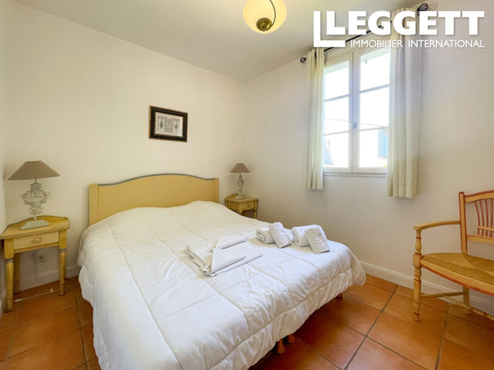 Image No.8-3 Bed House for sale