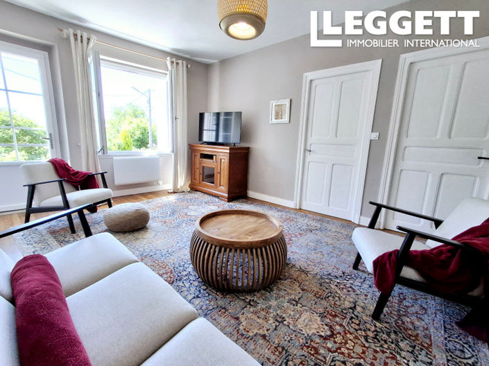 Image No.6-3 Bed House for sale