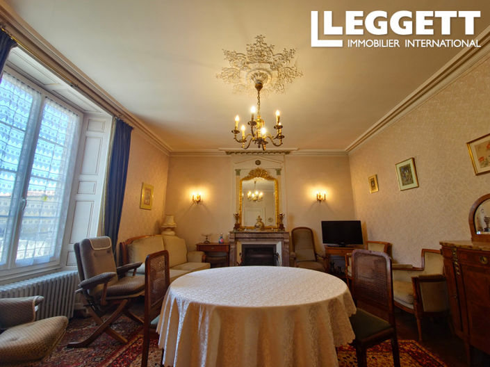 Image No.5-6 Bed House for sale