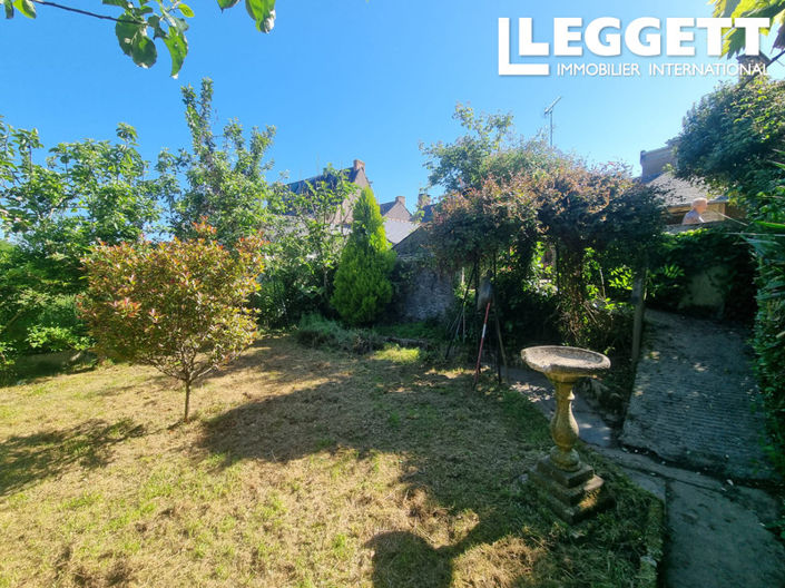 Image No.3-4 Bed House for sale