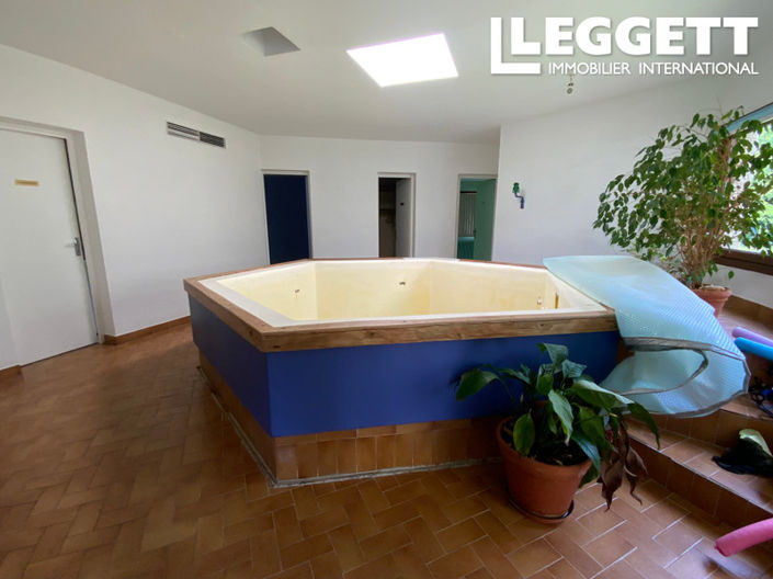 Image No.6-Commercial for sale