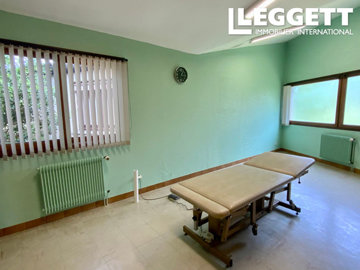 ahr0chm6ly9jzg4uagvzdglhlmltbw8vaw1hz2uvvevom