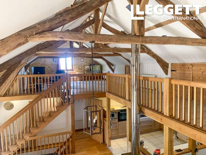 Image No.6-5 Bed House for sale