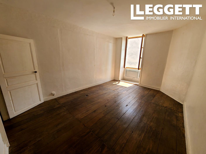 Image No.5-6 Bed House for sale