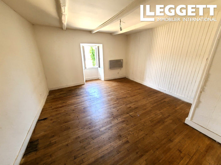 Image No.7-6 Bed House for sale