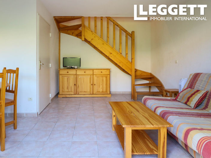 Image No.7-2 Bed House for sale