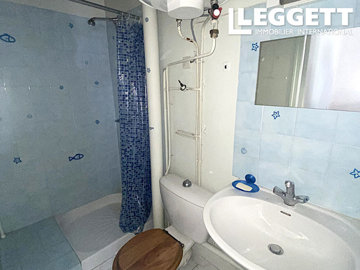 ahr0chm6ly9jzg4uagvzdglhlmltbw8vaw1hz2uvvevom