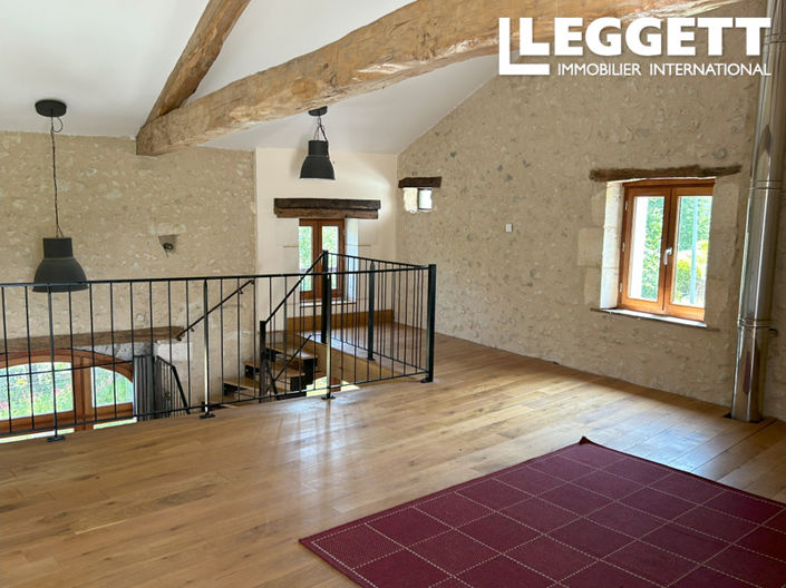 Image No.8-3 Bed House for sale