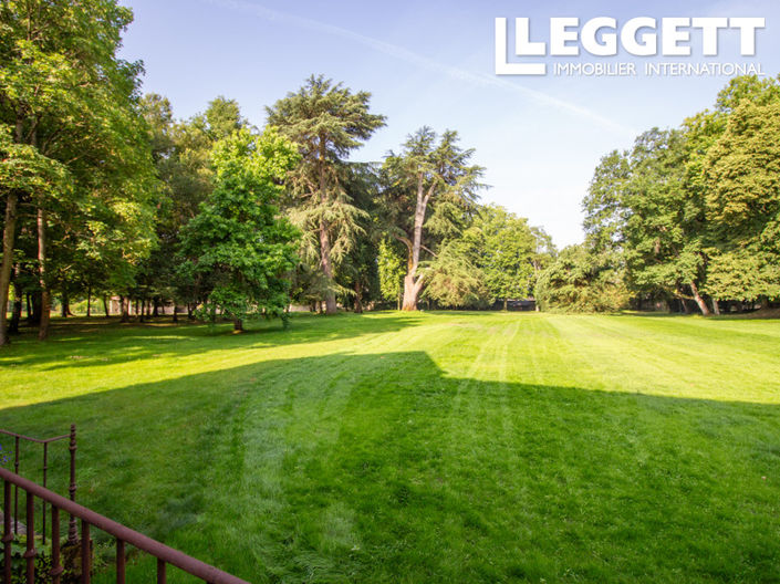 Image No.10-9 Bed House for sale