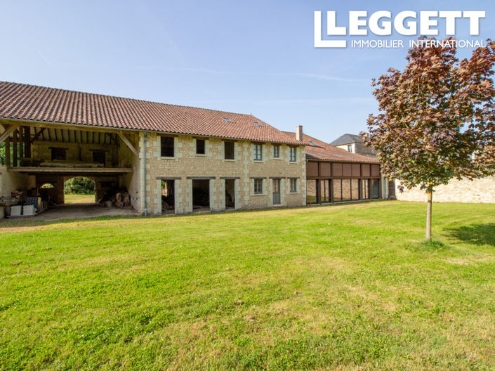 Image No.6-9 Bed House for sale