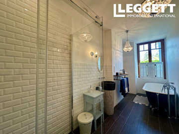 ahr0chm6ly9jzg4uagvzdglhlmltbw8vaw1hz2uvvevom