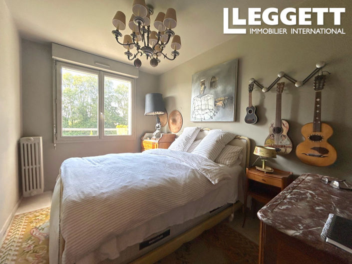 Image No.5-4 Bed House for sale