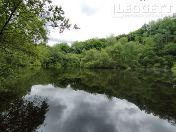 ahr0chm6ly9jzg4uagvzdglhlmltbw8vaw1hz2uvvevom