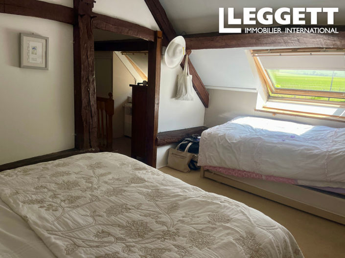 Image No.6-2 Bed House for sale