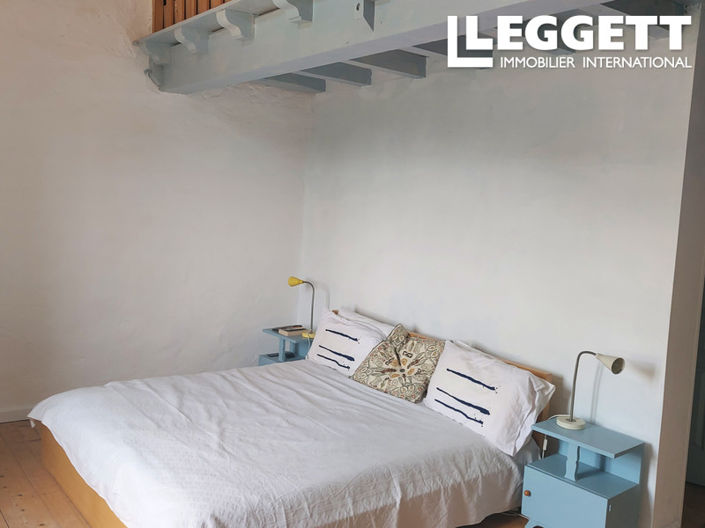 Image No.8-4 Bed House for sale