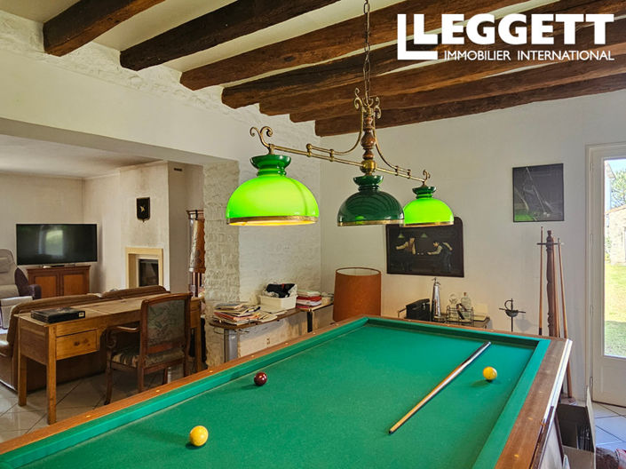 Image No.5-6 Bed House for sale