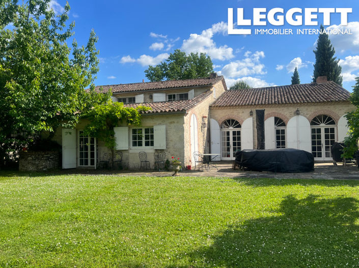 Image No.8-7 Bed House for sale