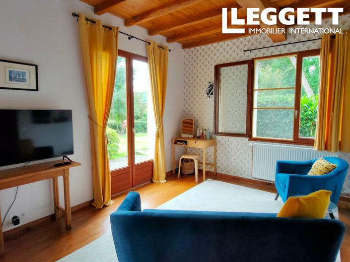 Image No.9-5 Bed House for sale