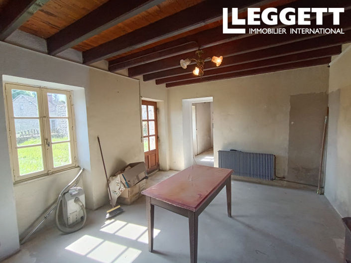 Image No.6-2 Bed House for sale