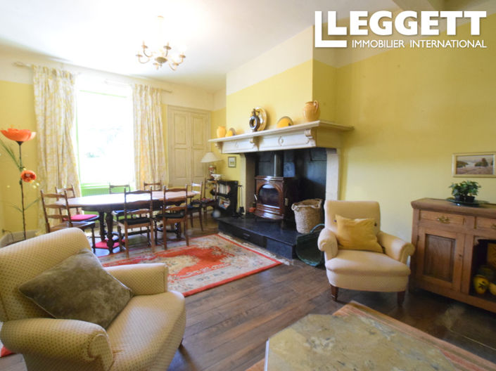 Image No.4-9 Bed House for sale