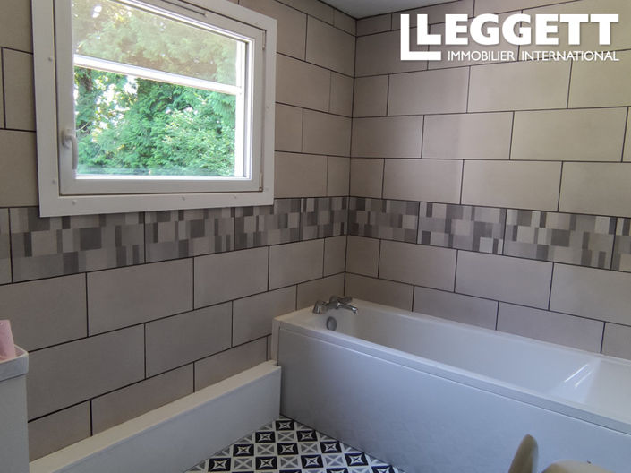 Image No.4-4 Bed House for sale