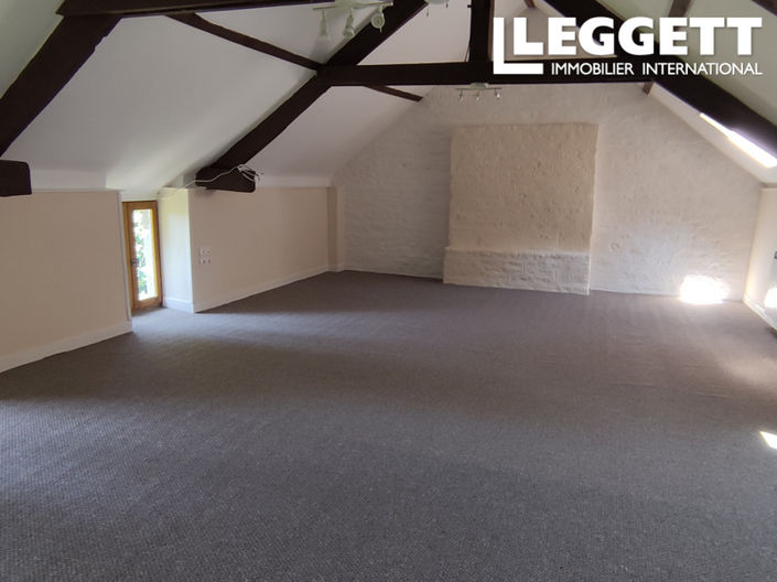 Image No.6-4 Bed House for sale