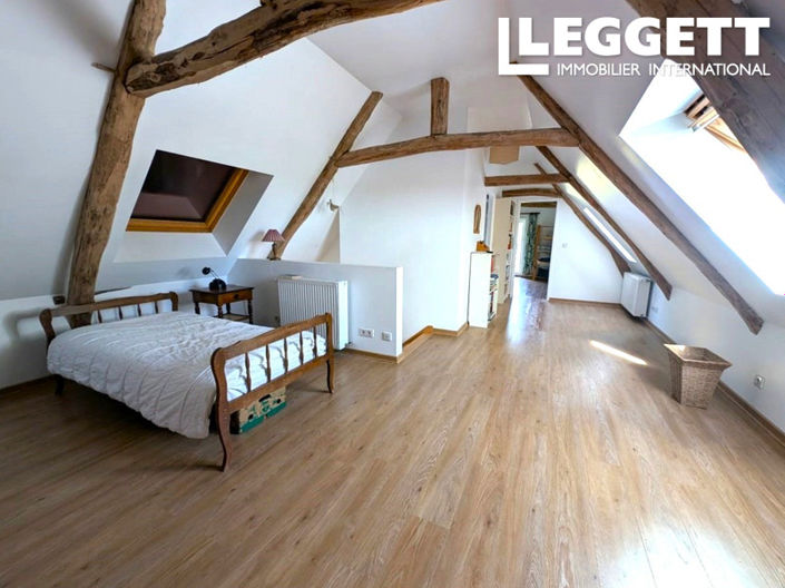 Image No.9-4 Bed House for sale