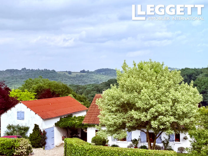 Image No.2-3 Bed House for sale