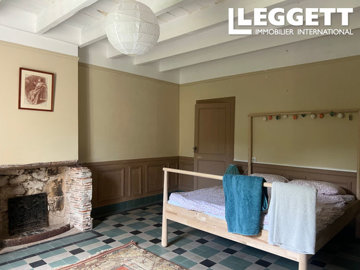 ahr0chm6ly9jzg4uagvzdglhlmltbw8vaw1hz2uvvevom