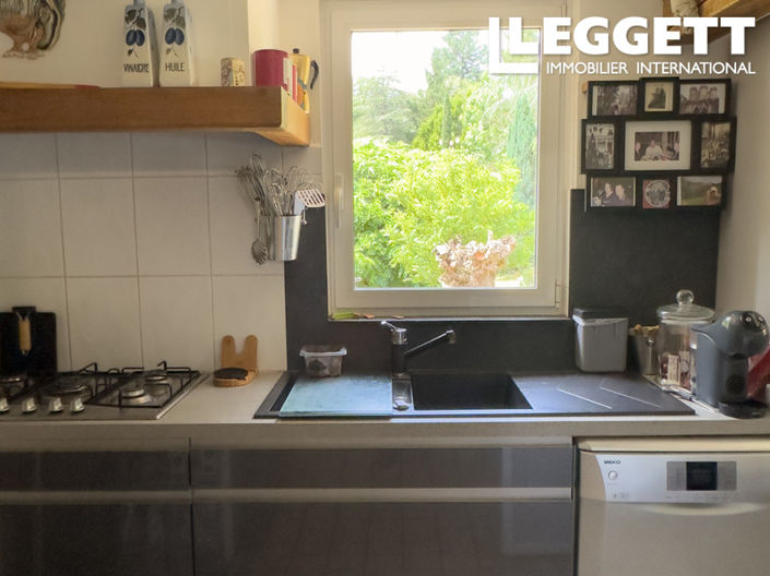 Image No.6-4 Bed House for sale