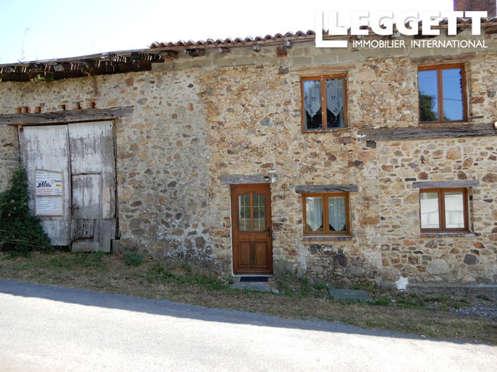 Image No.2-4 Bed House for sale