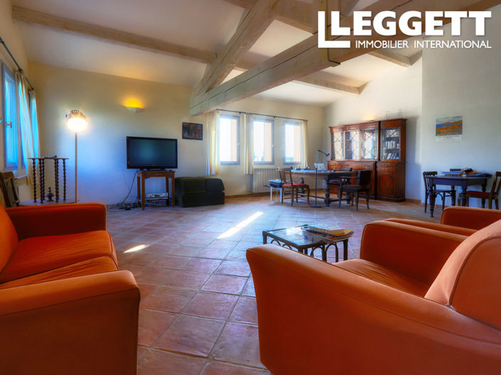 Image No.5-5 Bed House for sale