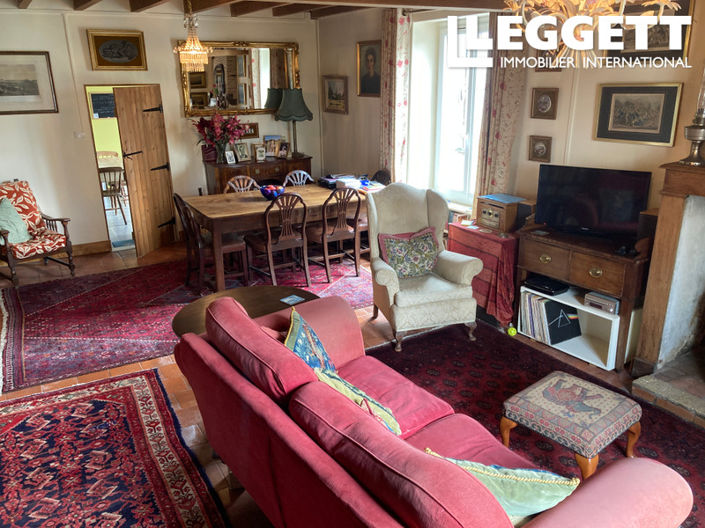 Image No.5-2 Bed House for sale