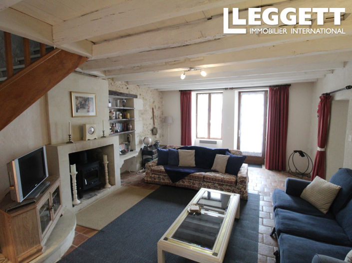 Image No.9-8 Bed House for sale