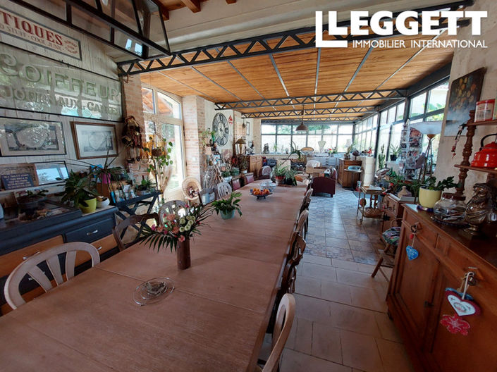 Image No.5-6 Bed House for sale